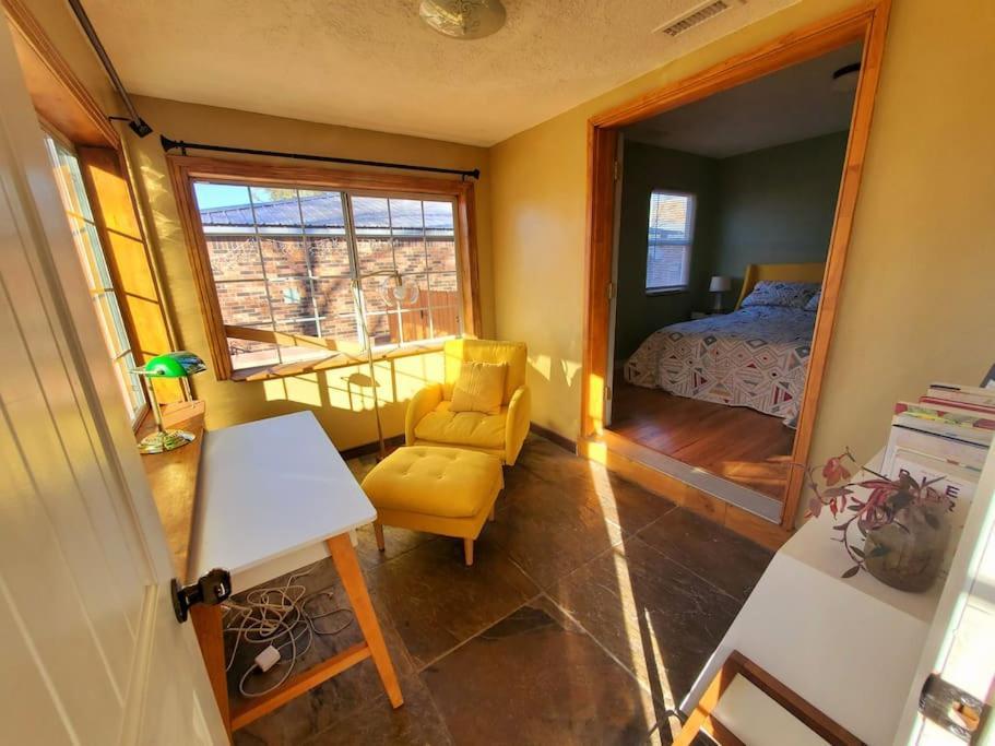 Lovely 2Br Pet Friendly Home In Heart Of Nob Hill Albuquerque Extérieur photo