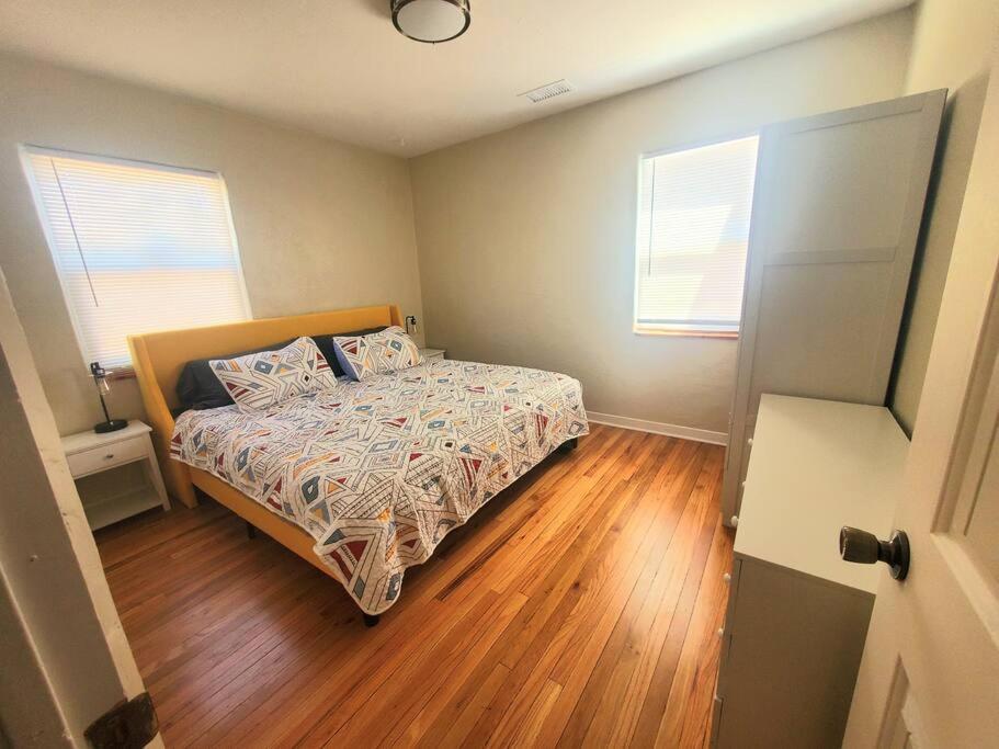 Lovely 2Br Pet Friendly Home In Heart Of Nob Hill Albuquerque Extérieur photo